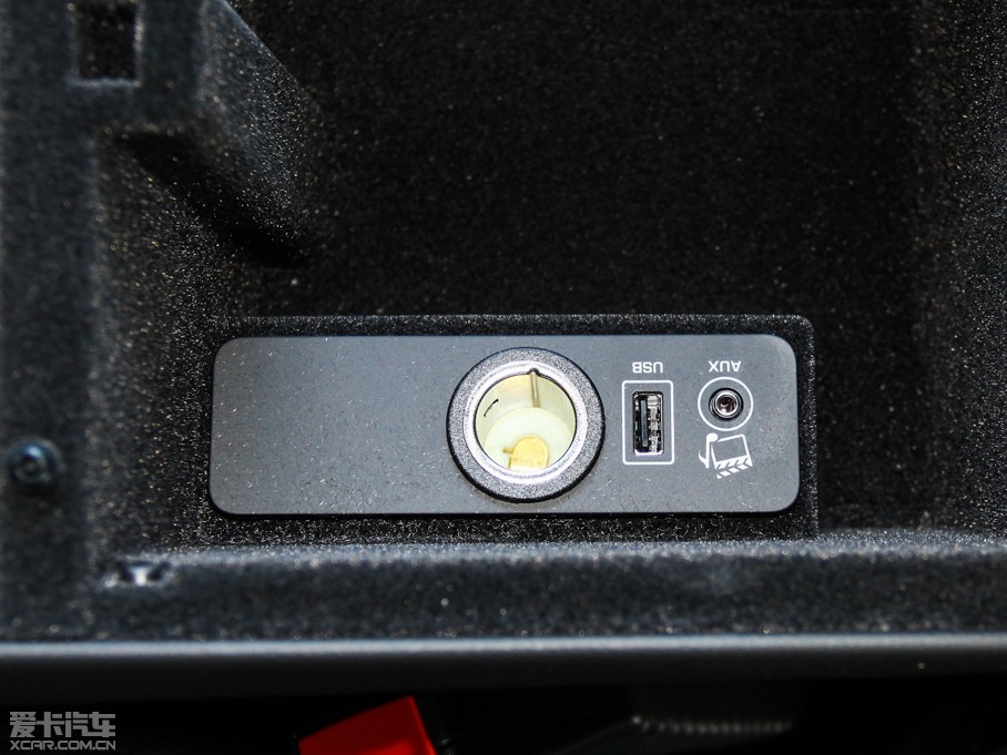 2015ݱXF Sportbrake 2.0T A