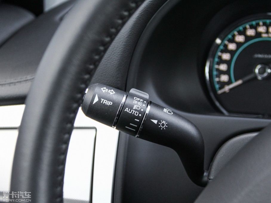 2015ݱXF Sportbrake 2.0T A