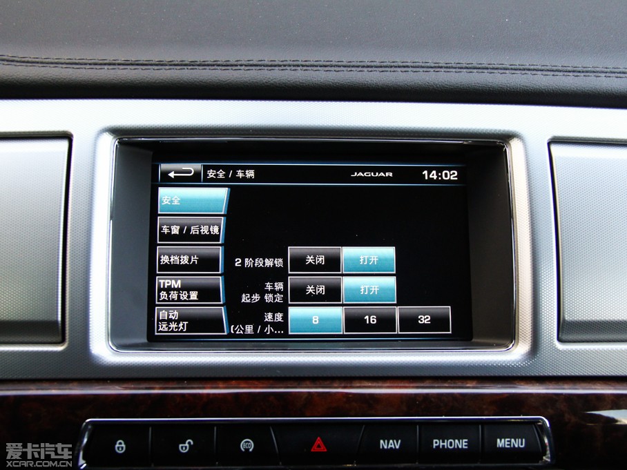 2015ݱXF Sportbrake 2.0T A