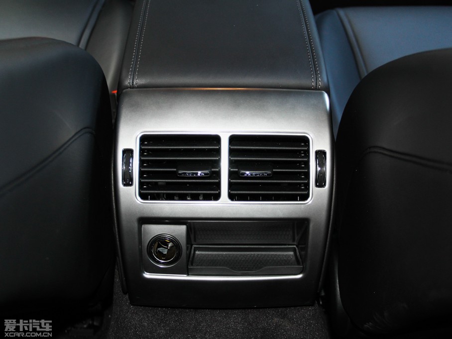 2015ݱXF Sportbrake 2.0T A