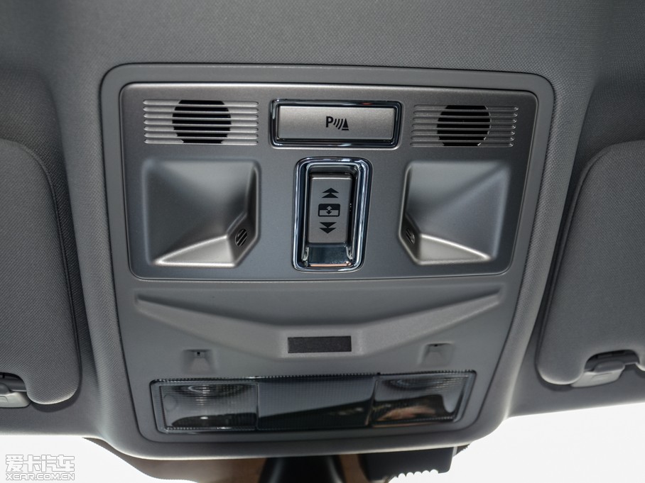 2015ݱXF Sportbrake 2.0T LA