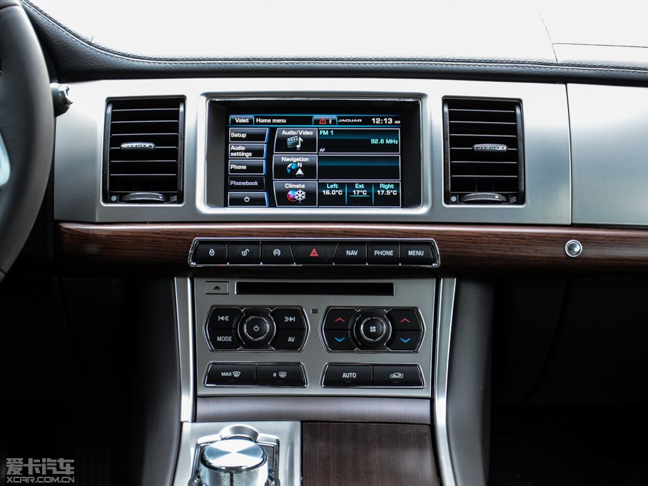 2015ݱXF Sportbrake 2.0T LA