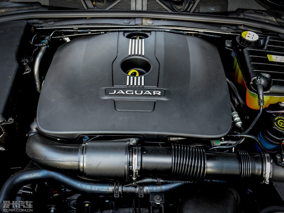 2015ݱXF Sportbrake 2.0T LA