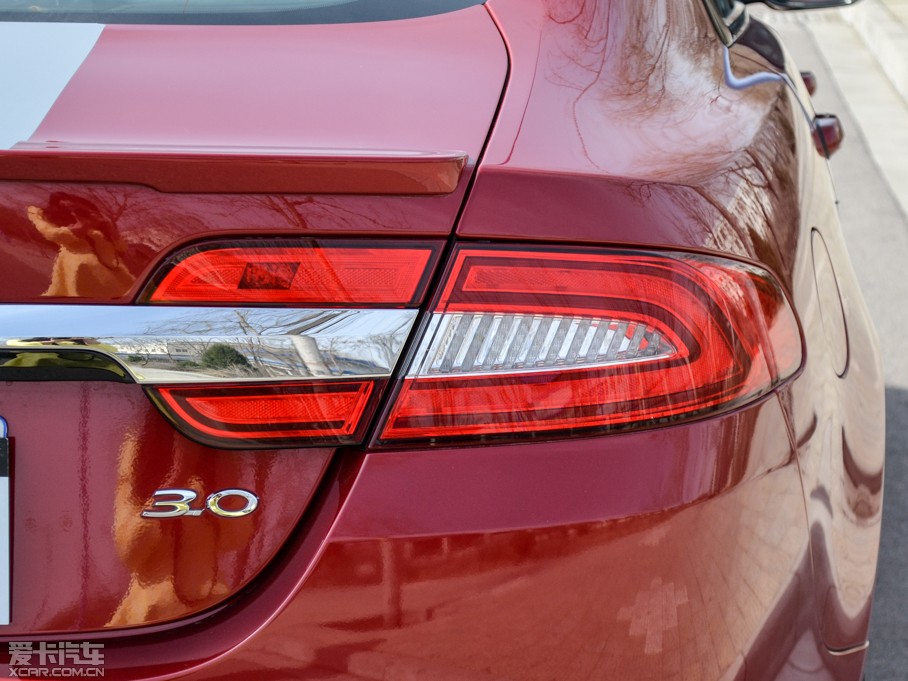 2015ݱXF 3.0 SC R-Sport L(fng)A