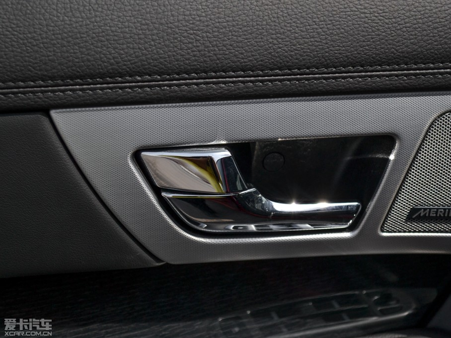 2015ݱXF 3.0 SC R-Sport LA