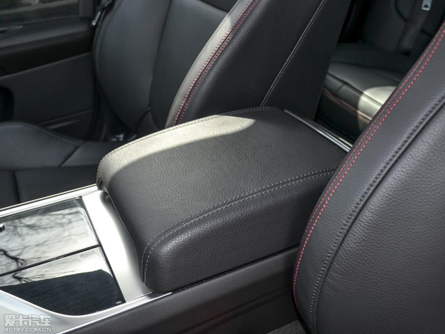 2015ݱXF 3.0 SC R-Sport LA