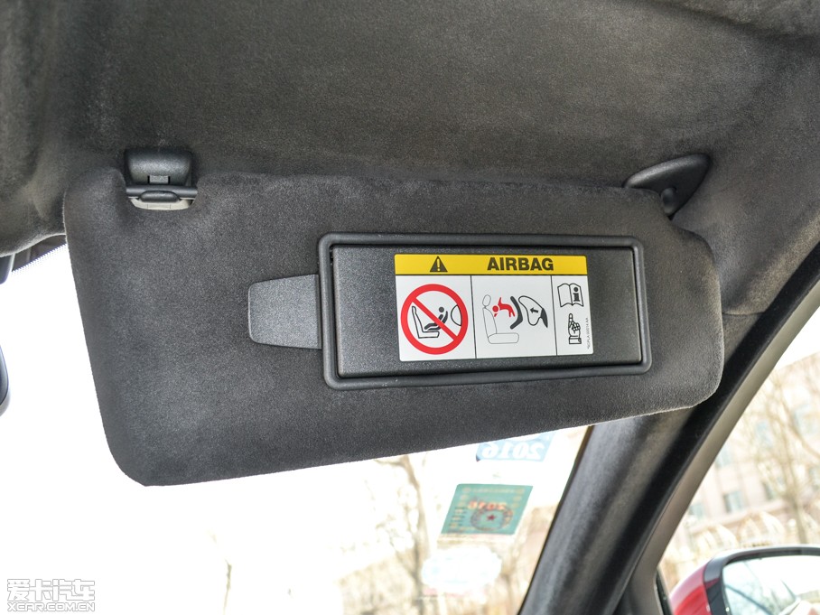 2015ݱXF 3.0 SC R-Sport LA