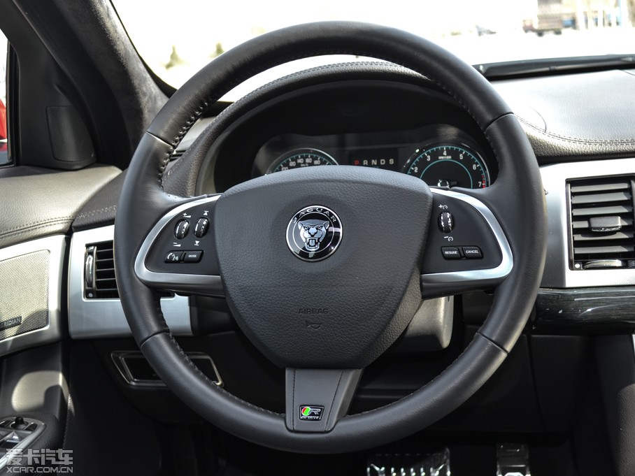 2015ݱXF 3.0 SC R-Sport LA