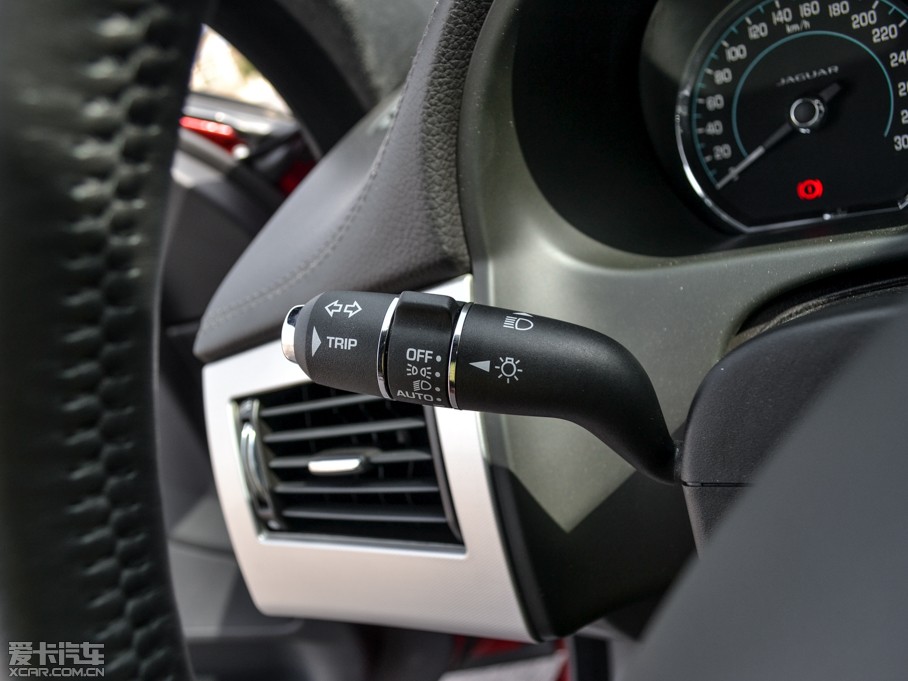 2015ݱXF 3.0 SC R-Sport LA