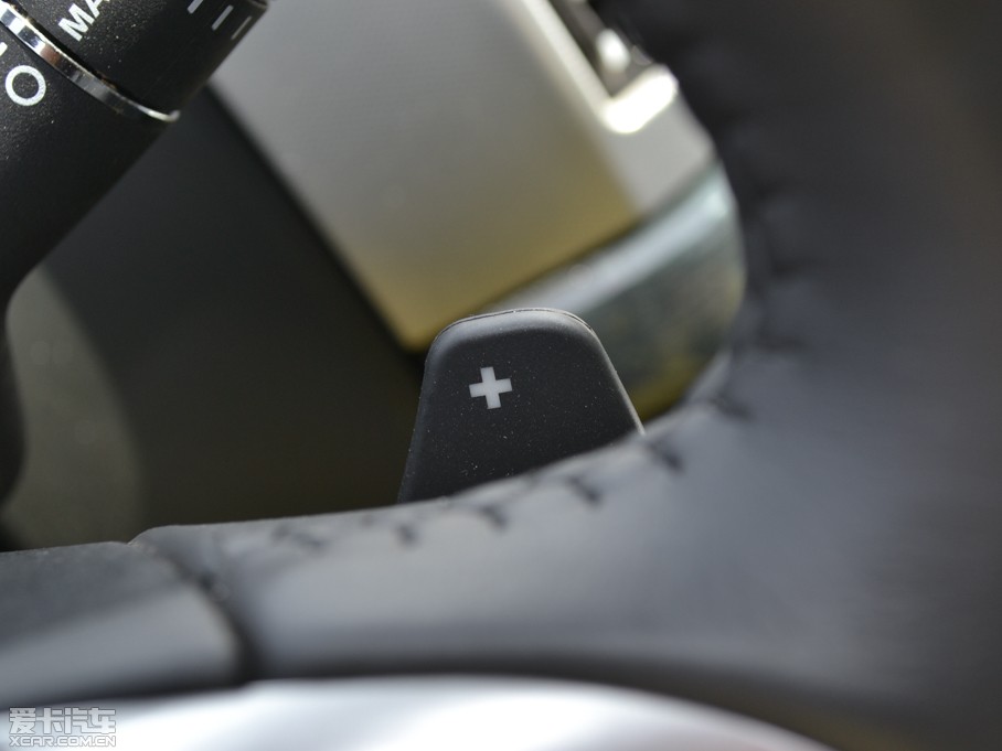 2015ݱXF 3.0 SC R-Sport LA