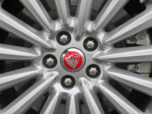 20153.0 SC R-Sport A ^