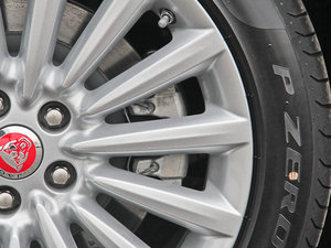 20153.0 SC R-Sport A ^