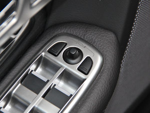 20153.0 SC R-Sport A g