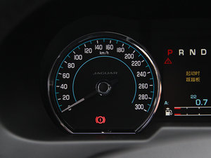 20153.0 SC R-Sport A п؅^