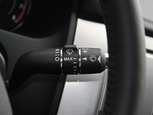 20153.0 SC R-Sport A п؅^