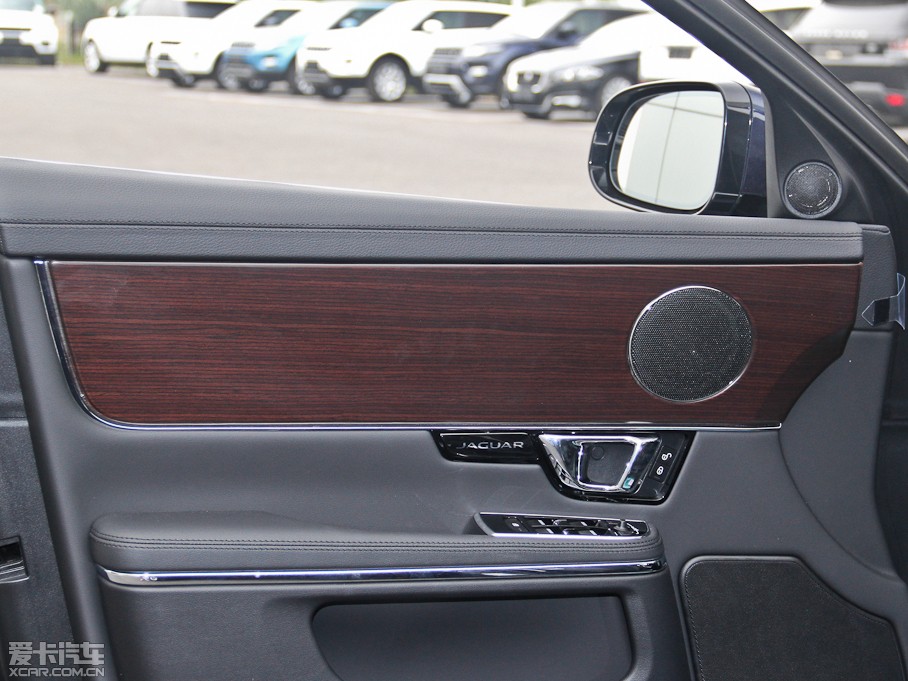 2015ݱXJ 2.0Ti ̄(w)