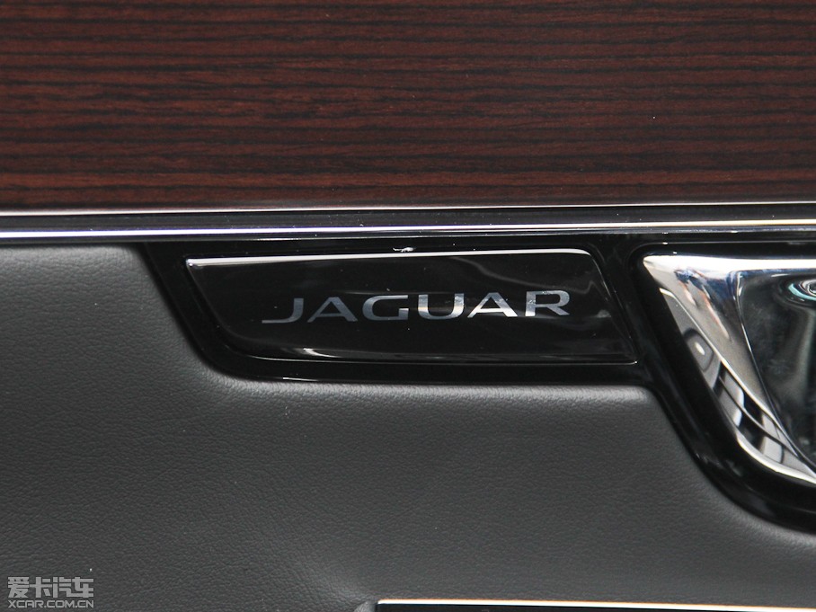 2015ݱXJ 2.0Ti ̄(w)