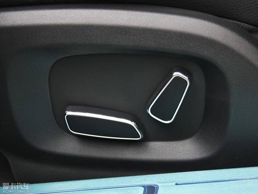 2015ݱXJ 2.0Ti ̄(w)