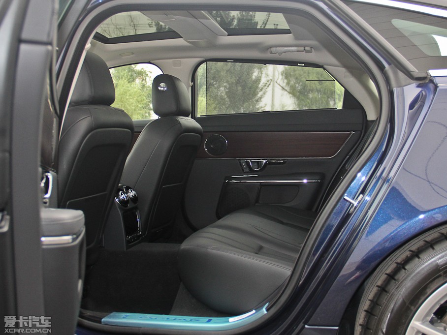 2015ݱXJ 2.0Ti ̄(w)