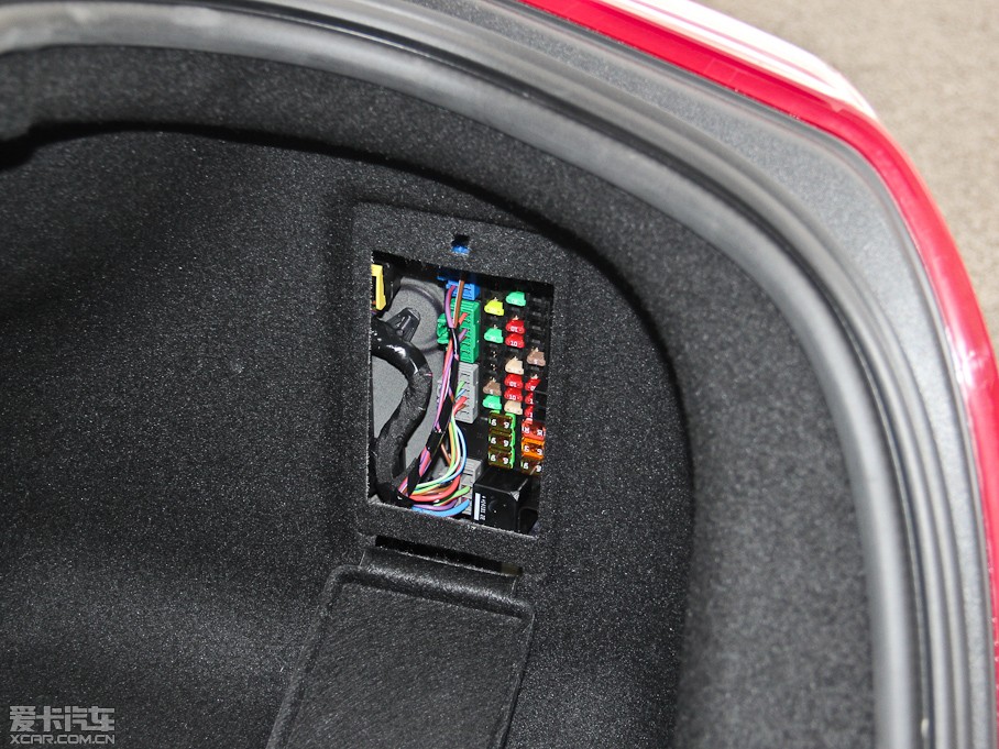 2015ݱXJ 2.0Ti ̄(w)