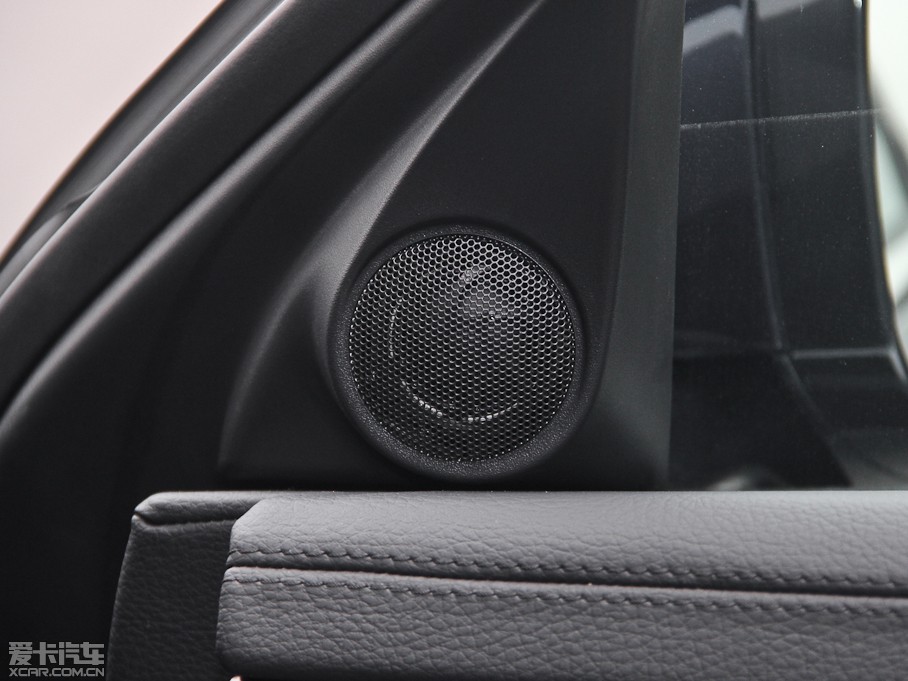 2015ݱXJ 2.0Ti ̄(w)