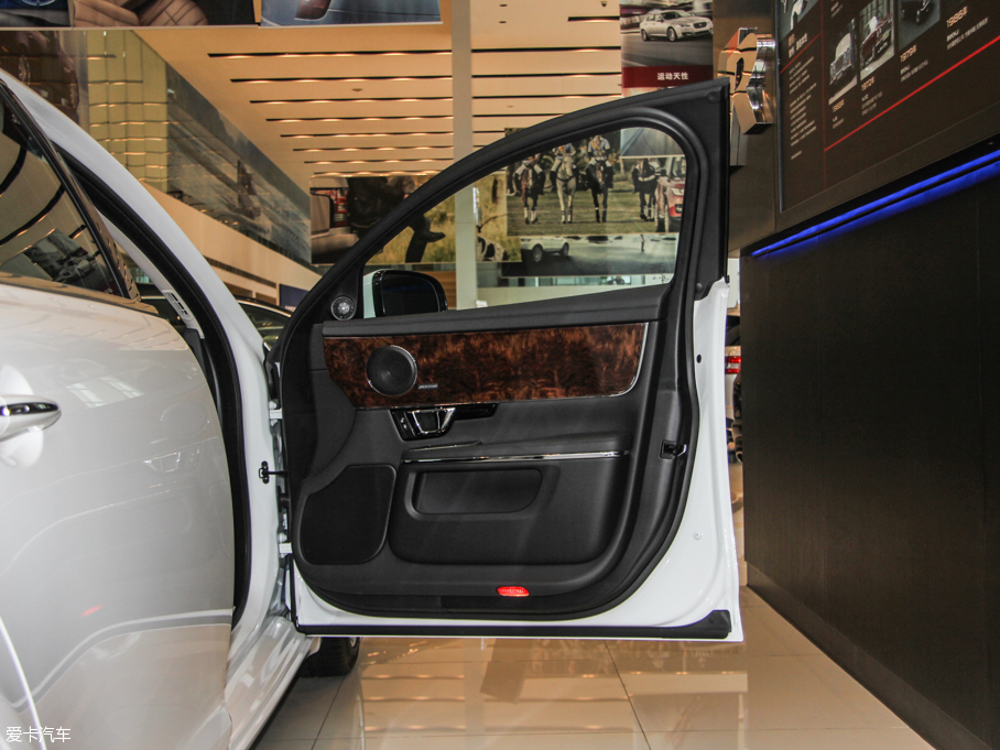 2015ݱXJ 80ذ 3.0T ȫ̄