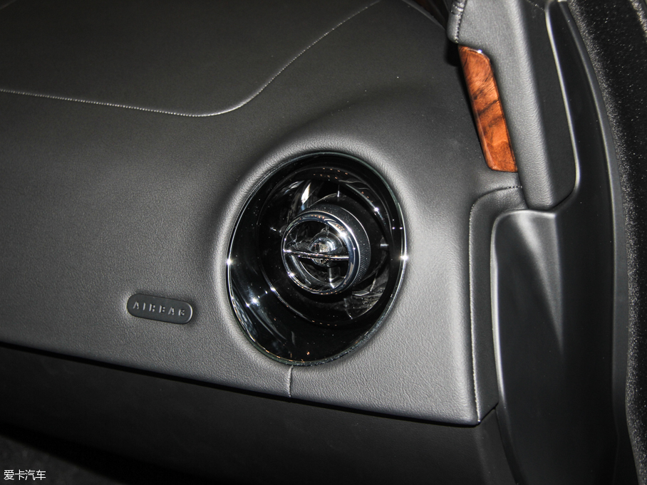 2015ݱXJ 80ذ 3.0T ȫ̄