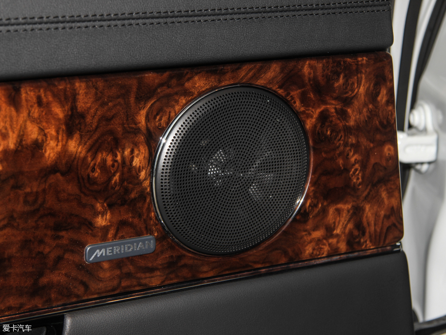 2015ݱXJ 80ذ 3.0T ȫ̄(w)