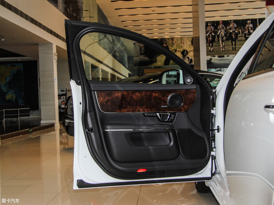 2015ݱXJ 80ذ 3.0T ȫ̄