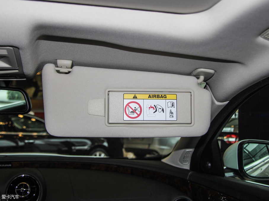 2015ݱXJ 80ذ 3.0T ȫ̄