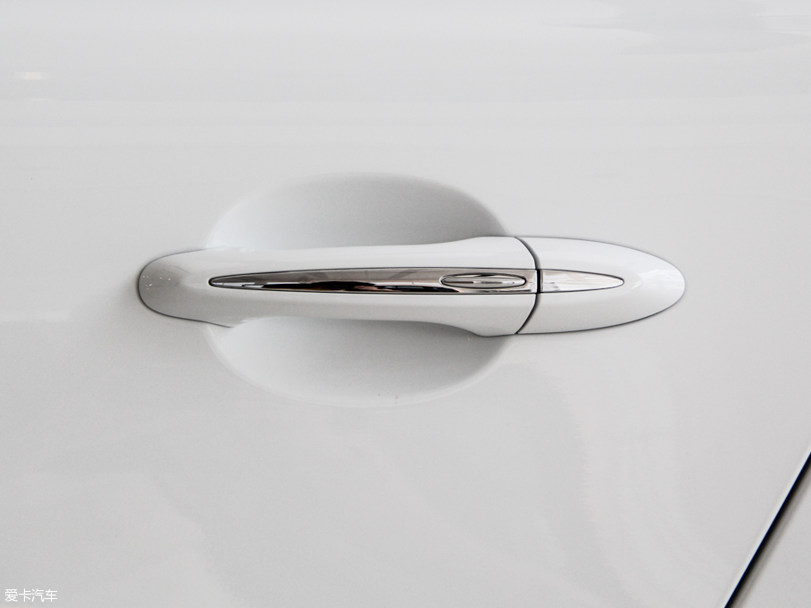 2015ݱXJ 2.0Ti ȫ̄(w)