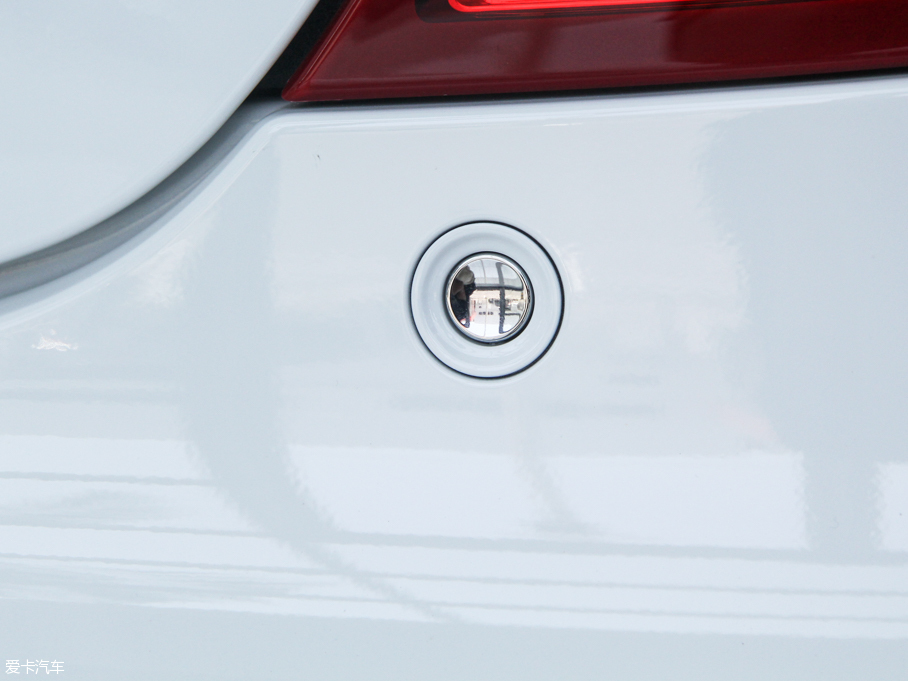 2015ݱXJ 2.0Ti ȫ̄հ