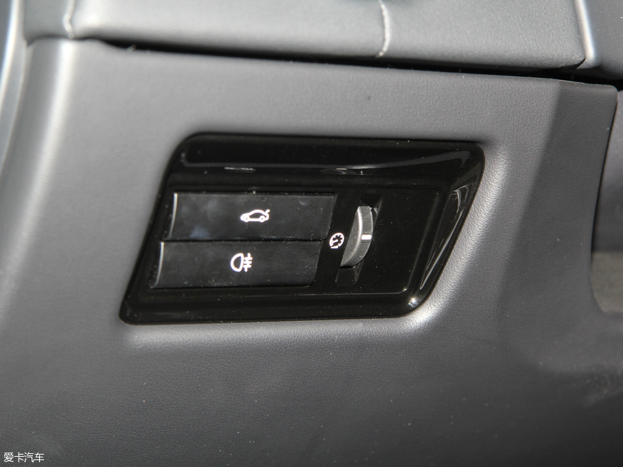 2015ݱXJ 2.0Ti ȫ̄հ