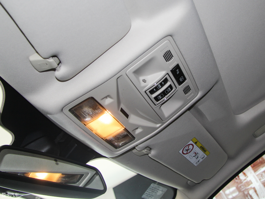 2015ݱXJ 2.0Ti ȫ̄հ