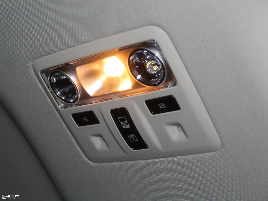 2015ݱXJ 2.0Ti ȫ̄հ