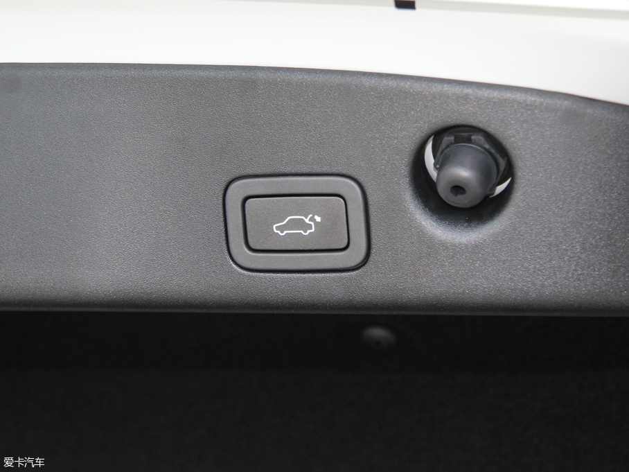 2015ݱXJ 2.0Ti ȫ̄(w)