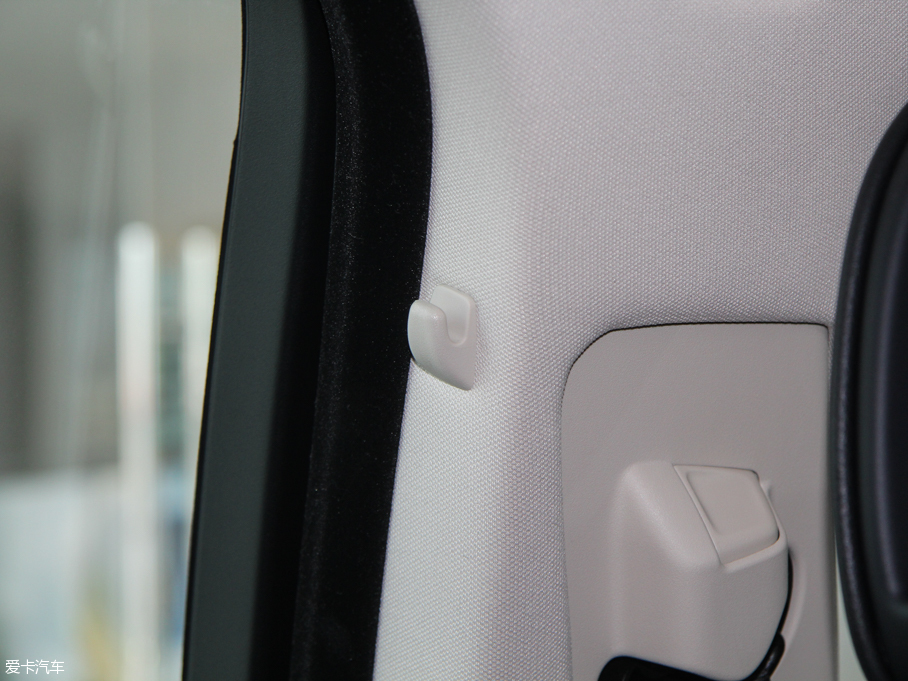 2015ݱXJ 2.0Ti ȫ̄հ