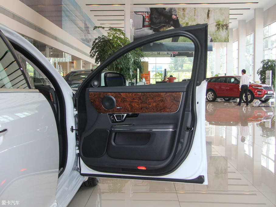 2015ݱXJ 2.0Ti ȫ̄հ