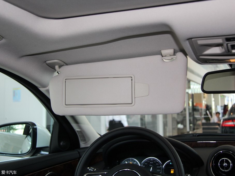 2015ݱXJ 2.0Ti ȫ̄(w)