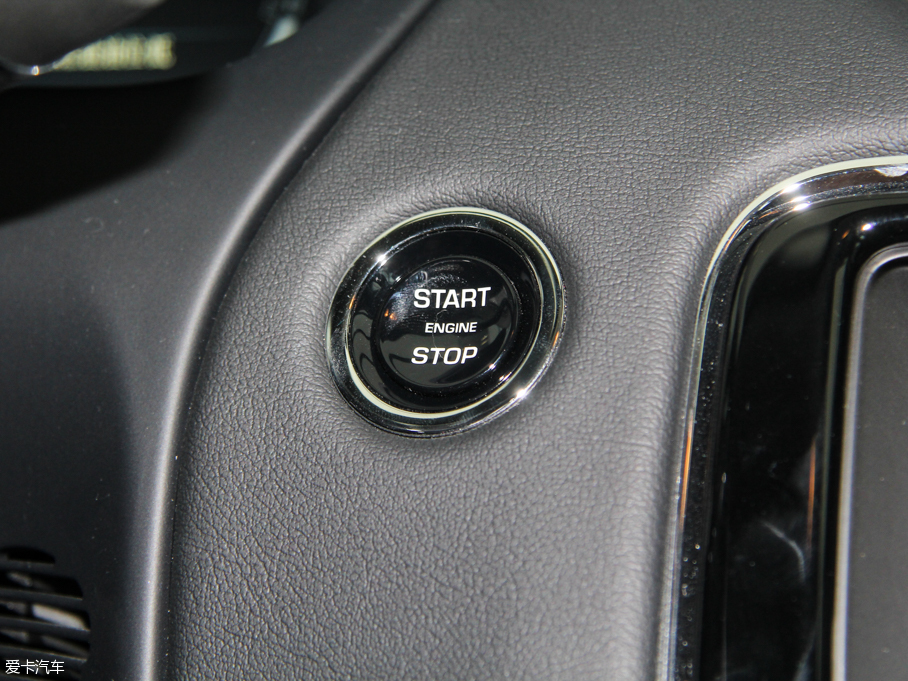 2015ݱXJ 2.0Ti ȫ̄հ