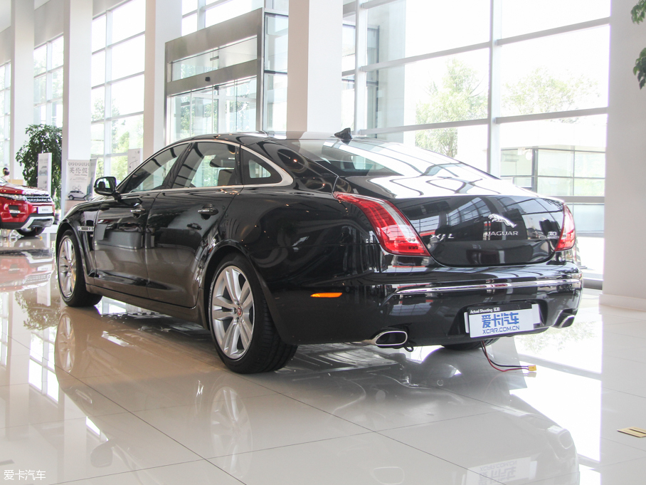 2015ݱXJ 3.0L S/C Ş̄հ 