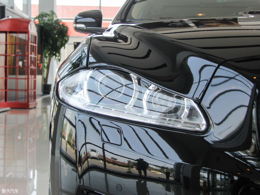 2015ݱXJ 3.0L S/C Ş̄հ 