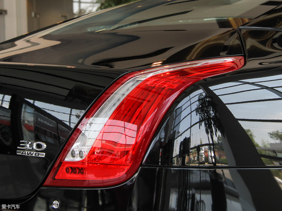 2015ݱXJ 3.0L S/C Ş̄հ 