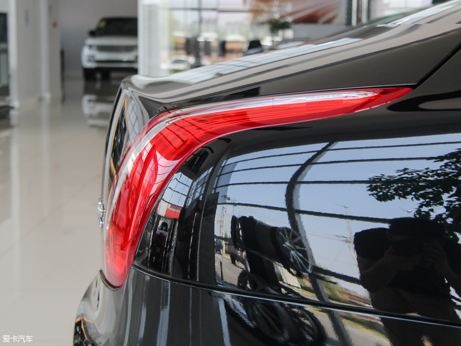 2015ݱXJ 3.0L S/C Ş̄հ 