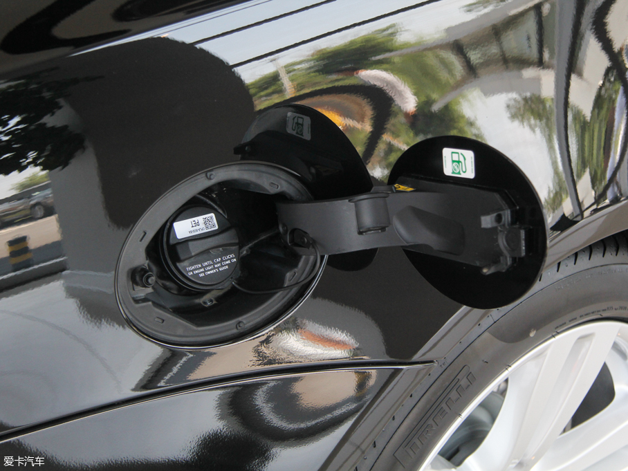 2015ݱXJ 3.0L S/C Ş̄հ 