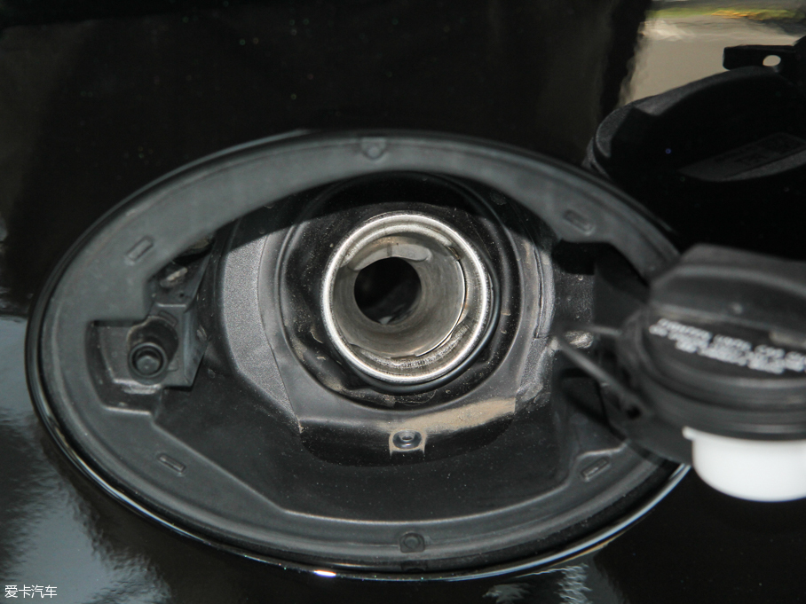 2015ݱXJ 3.0L S/C Ş̄(w) (q)