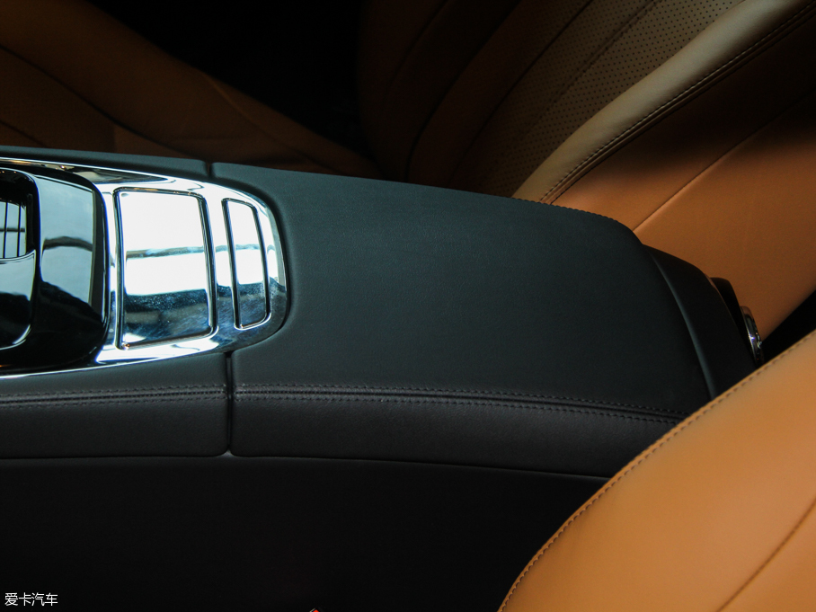 2015ݱXJ 3.0L S/C Ş̄հ 