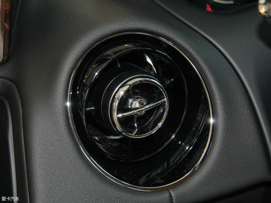 2015ݱXJ 3.0L S/C Ş̄հ (q)