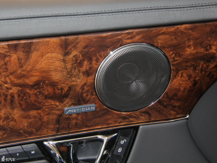 2015ݱXJ 3.0L S/C Ş̄հ 