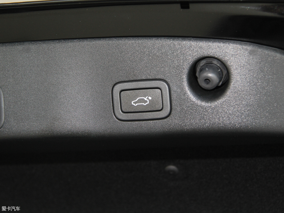 2015ݱXJ 3.0L S/C Ş̄(w) (q)